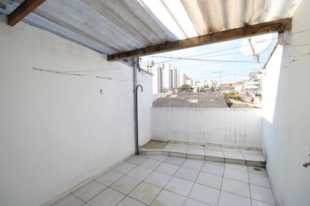 Casa à venda com 187m², 2 quartos e 2 vagasQuarto 2 - Quintal