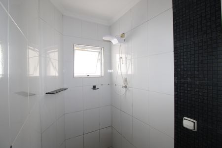 Casa à venda com 187m², 2 quartos e 2 vagasQuarto 2 - Banheiro