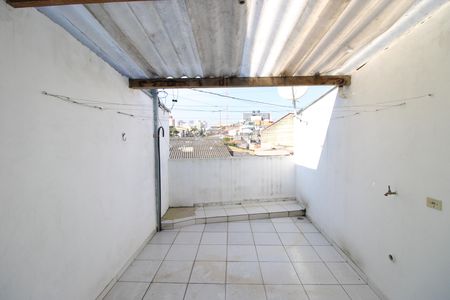 Casa à venda com 187m², 2 quartos e 2 vagasQuarto 2 - Quintal