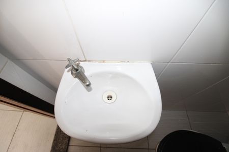 Casa à venda com 187m², 2 quartos e 2 vagasLavabo