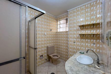 Apartamento para alugar com 160m², 3 quartos e 1 vaga Apartamento para alugar com 160m², 3 quartos e 1 vagaBanheiro da Suíte