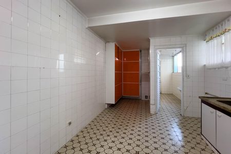 Apartamento para alugar com 160m², 3 quartos e 1 vaga Apartamento para alugar com 160m², 3 quartos e 1 vagaCozinha