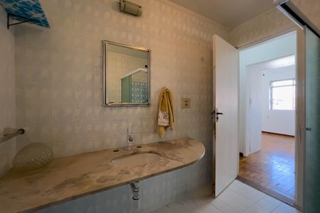 Apartamento para alugar com 160m², 3 quartos e 1 vaga Apartamento para alugar com 160m², 3 quartos e 1 vagaBanheiro