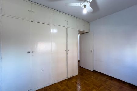 Apartamento para alugar com 160m², 3 quartos e 1 vaga Apartamento para alugar com 160m², 3 quartos e 1 vagaQuarto 2