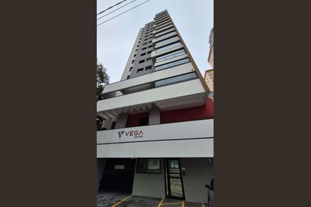 Apartamento para alugar com 75m², 3 quartos e 2 vagas Apartamento para alugar com 75m², 3 quartos e 2 vagasFachada