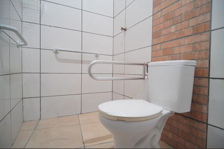 Casa para alugar com 150m², 2 quartos e 3 vagasBanheiro 2