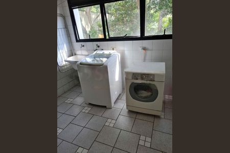 Apartamento à venda com 220m², 4 quartos e 4 vagas
