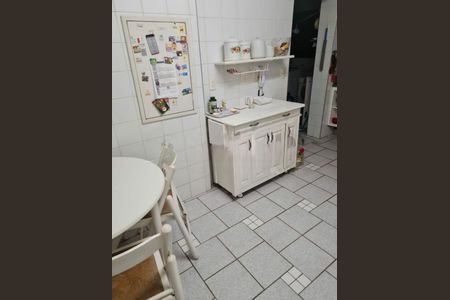 Apartamento à venda com 220m², 4 quartos e 4 vagas