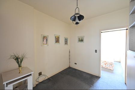 Apartamento à venda com 45m², 1 quarto e 1 vagaSala
