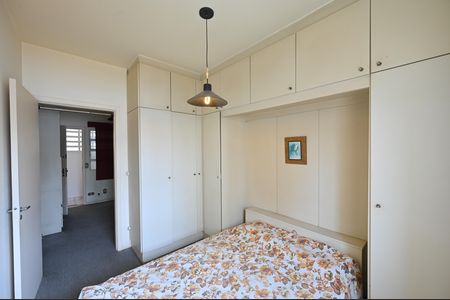 Apartamento à venda com 45m², 1 quarto e 1 vagaQuarto