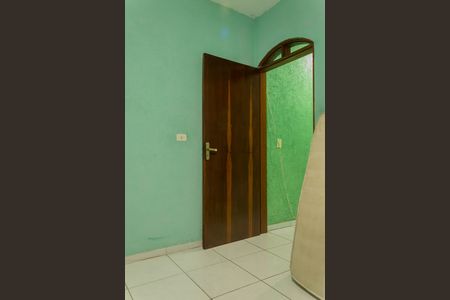 Casa para alugar com 65m², 2 quartos e 2 vagas Casa para alugar com 65m², 2 quartos e 2 vagasQuarto 1