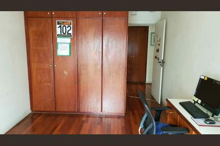 Apartamento à venda com 194m², 4 quartos e 3 vagas