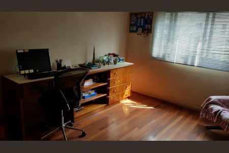 Apartamento à venda com 194m², 4 quartos e 3 vagas