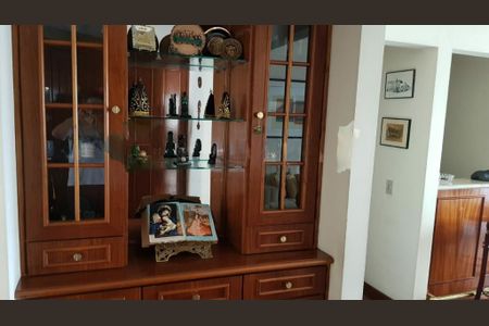 Apartamento à venda com 194m², 4 quartos e 3 vagas
