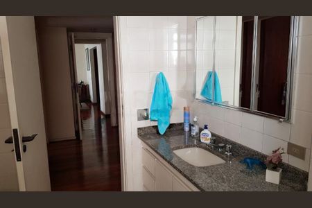 Apartamento à venda com 194m², 4 quartos e 3 vagas