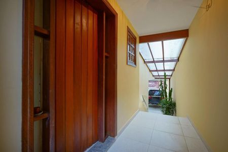 Casa à venda com 3 quartos, 180m² em Jardim Lar Sao Paulo, São Paulo