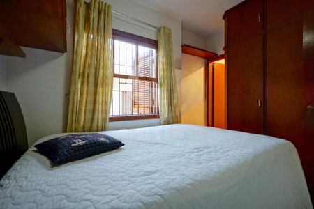 Casa à venda com 3 quartos, 180m² em Jardim Lar Sao Paulo, São Paulo