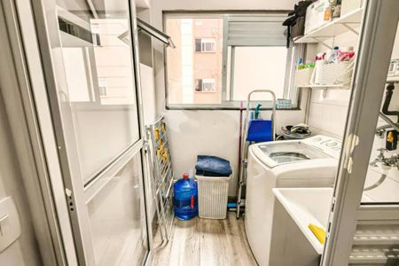 Apartamento à venda com 65m², 2 quartos e 1 vaga