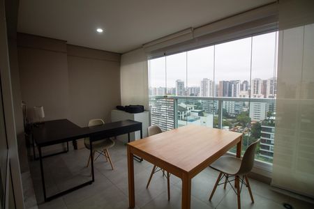 Studio para alugar com 61m², 1 quarto e 1 vagaVaranda