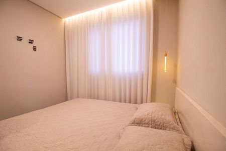 Apartamento para alugar com 156m², 3 quartos e 4 vagasQuarto 03- Suite 