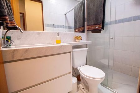 Apartamento para alugar com 156m², 3 quartos e 4 vagasBanheiro da Suite