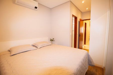 Apartamento para alugar com 156m², 3 quartos e 4 vagasQuarto 03- Suite 