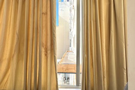Apartamento para alugar com 84m², 3 quartos e sem vaga