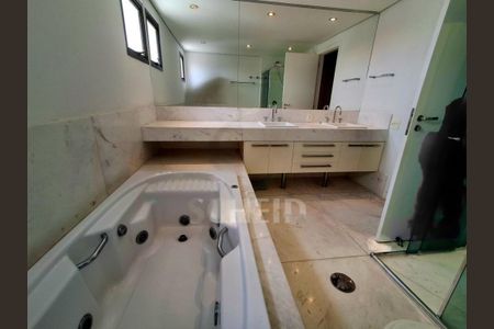 Apartamento à venda com 178m², 3 quartos e 3 vagas