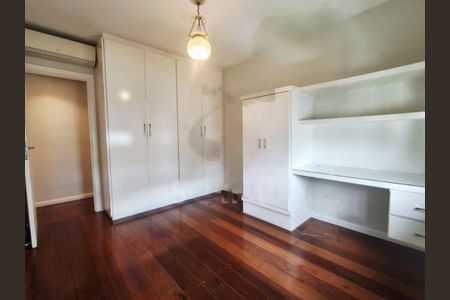 Apartamento à venda com 178m², 3 quartos e 3 vagas