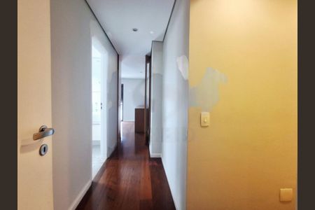 Apartamento à venda com 178m², 3 quartos e 3 vagas
