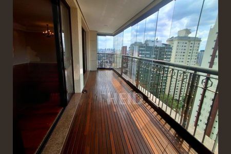 Apartamento à venda com 178m², 3 quartos e 3 vagas