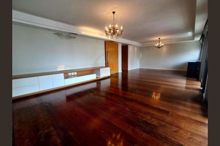 Apartamento à venda com 178m², 3 quartos e 3 vagas