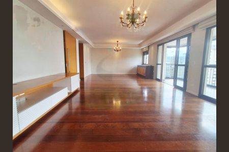 Apartamento à venda com 178m², 3 quartos e 3 vagas