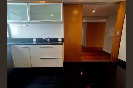 Apartamento à venda com 178m², 3 quartos e 3 vagas