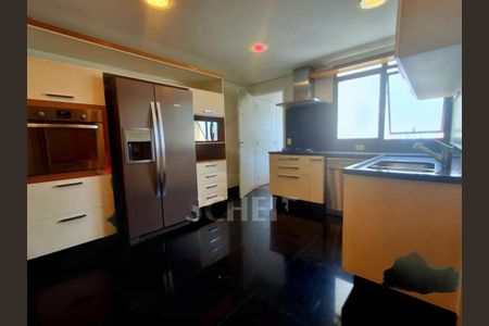 Apartamento à venda com 178m², 3 quartos e 3 vagas