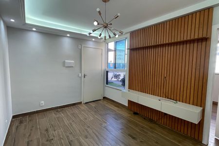 Apartamento para alugar com 47m², 2 quartos e 1 vagaSala