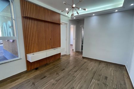 Sala de apartamento para alugar com 2 quartos, 47m² em Jardim Gramacho, Duque de Caxias