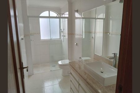 Apartamento à venda com 250m², 4 quartos e 3 vagas Apartamento à venda com 250m², 4 quartos e 3 vagased5dca02-52d5-4f67-b3a9-a67b6bd2fbdd - andrea teixeira chicharo.jpeg