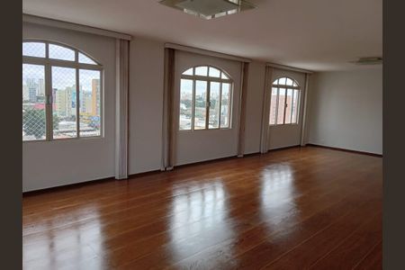 4ec337bb-c38a-479b-ac45-5df828e3b0f9 - andrea teixeira chicharo.jpeg de apartamento à venda com 4 quartos, 250m² em Centro, Santo André