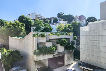 Apartamento à venda com 110m², 4 quartos e 1 vaga Apartamento à venda com 110m², 4 quartos e 1 vagaVista