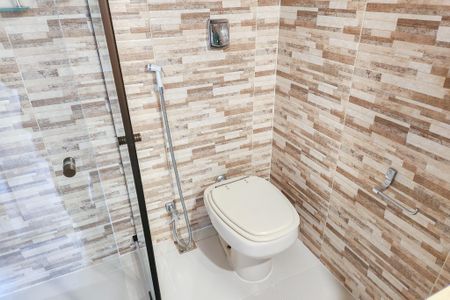 Apartamento à venda com 110m², 4 quartos e 1 vaga Apartamento à venda com 110m², 4 quartos e 1 vagaBanheiro