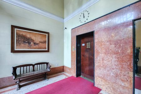 Apartamento à venda com 110m², 4 quartos e 1 vaga Apartamento à venda com 110m², 4 quartos e 1 vagaÁrea Comum