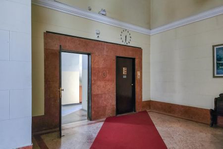 Apartamento à venda com 110m², 4 quartos e 1 vaga Apartamento à venda com 110m², 4 quartos e 1 vagaÁrea Comum