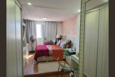 Casa à venda com 115m², 3 quartos e 4 vagas