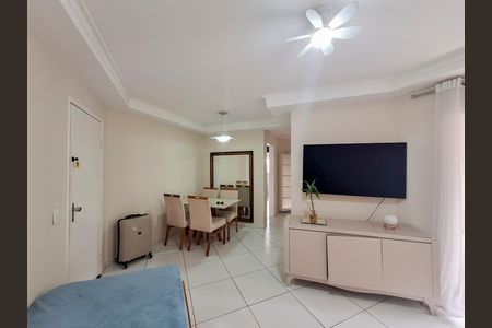 Apartamento para alugar com 50m², 2 quartos e 1 vaga Apartamento para alugar com 50m², 2 quartos e 1 vagaSala