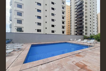 Apartamento para alugar com 50m², 2 quartos e 1 vaga Apartamento para alugar com 50m², 2 quartos e 1 vagaÁrea comum - Piscina