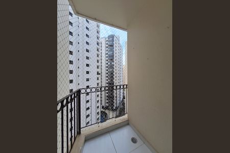 Sacada de apartamento para alugar com 2 quartos, 50m² em Chora Menino, São Paulo
