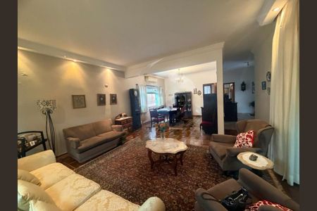 Casa à venda com 3 quartos, 200m² em Chácara Santo Antônio (Zona Sul), São Paulo