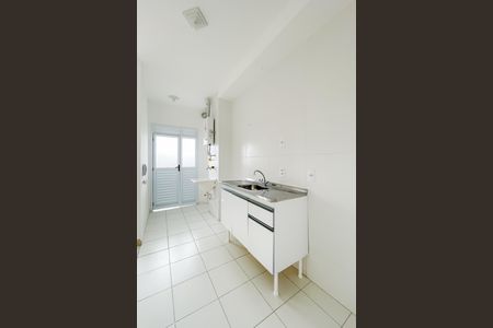 Apartamento para alugar com 46m², 2 quartos e 1 vaga Apartamento para alugar com 46m², 2 quartos e 1 vagaCozinha e Área de Serviço