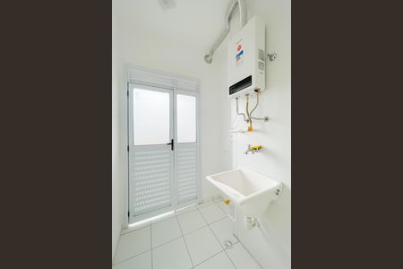 Apartamento para alugar com 46m², 2 quartos e 1 vaga Apartamento para alugar com 46m², 2 quartos e 1 vagaCozinha e Área de Serviço